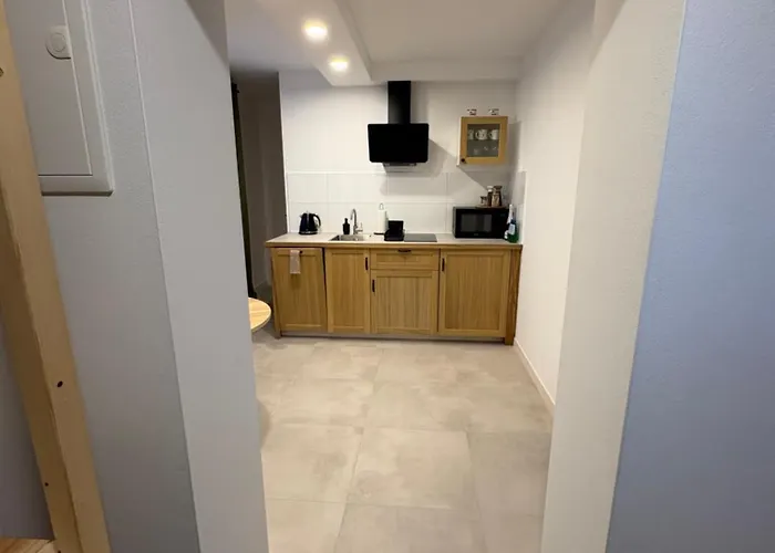 Przystanek Grapa * بيالكا تاترزانسكا